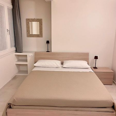 Апартаменты Anita'S House-Abitazione A Pochi Passi Dal Centro Пезаро Экстерьер фото